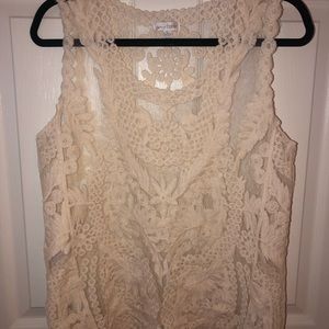 CHARMING CHARLIE L WHITE TOP